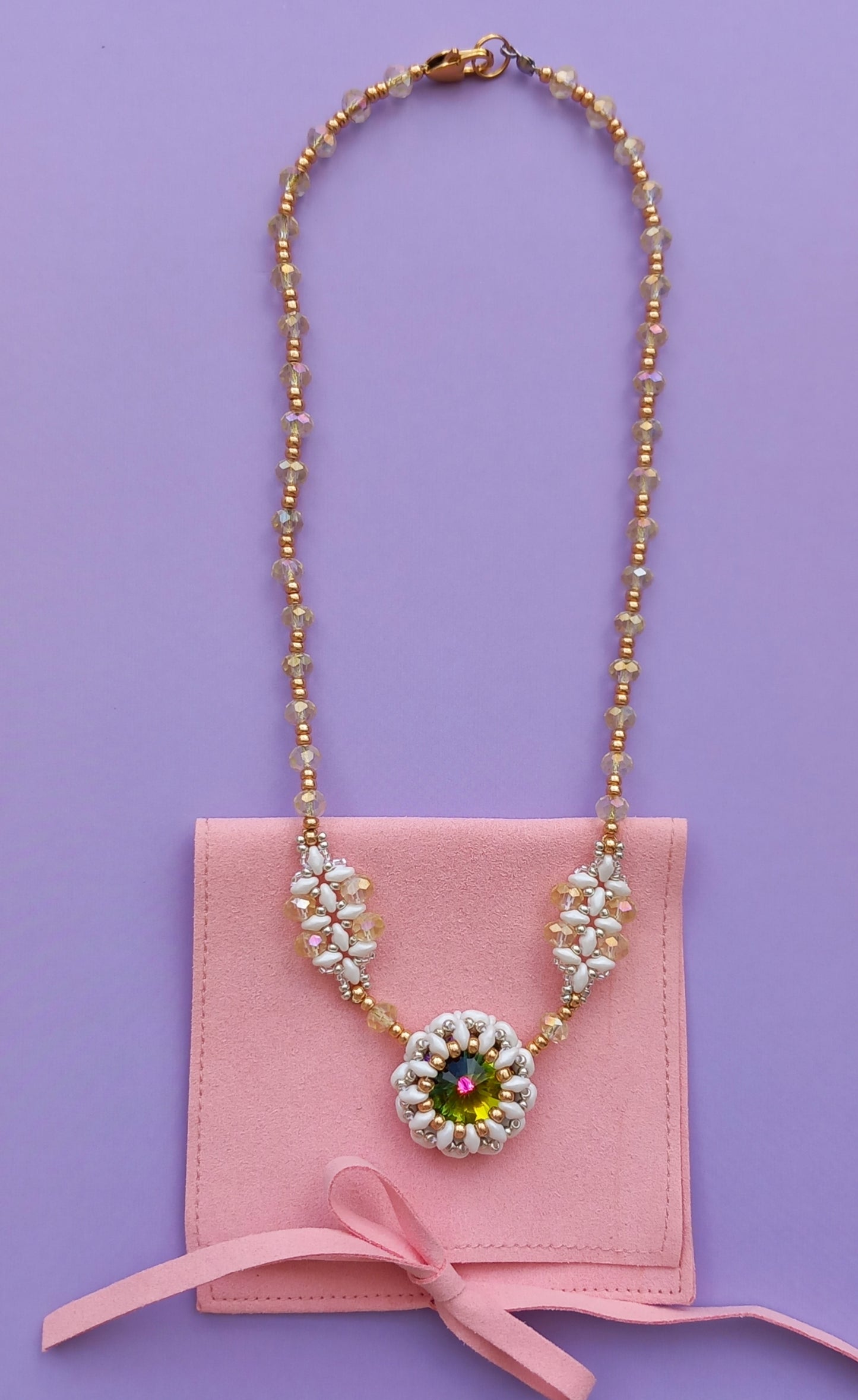Collana Girocollo Bianco "Soleil"